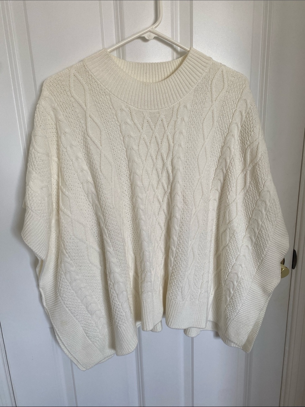 J. CREW Factory Women’s Fisherman Cable Knit Ivory Poncho Sweater One Size